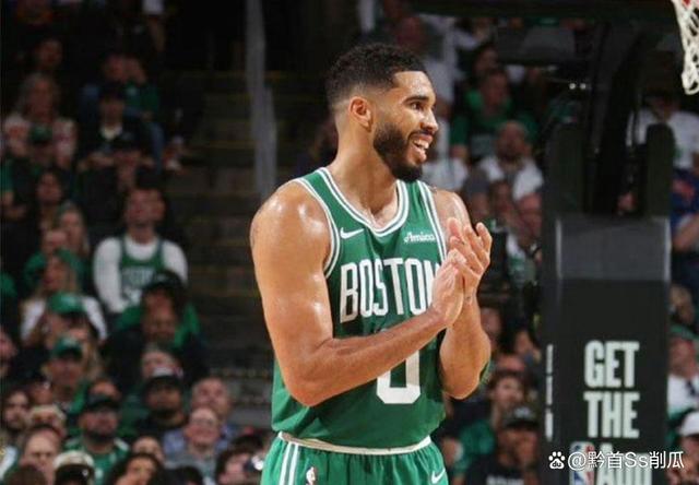 浓眉哥连续十场比赛得分超过反败为胜，中国队不断突破！