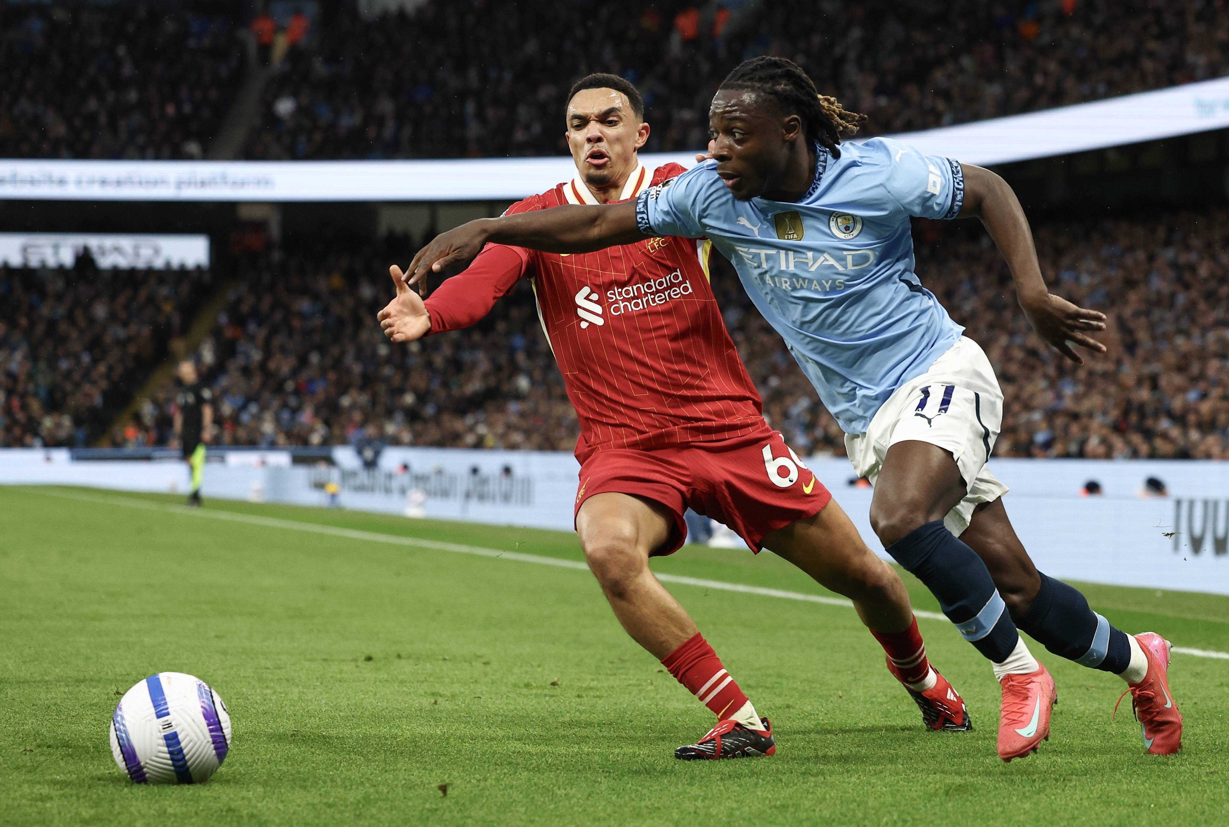 爱游戏中国官网-利物浦核心球员被曝转会传闻，引球迷热议，以上他的类型.-爱游戏中国官网